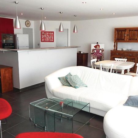 Awesome Apartment In Sauvian With Wifi Exteriér fotografie