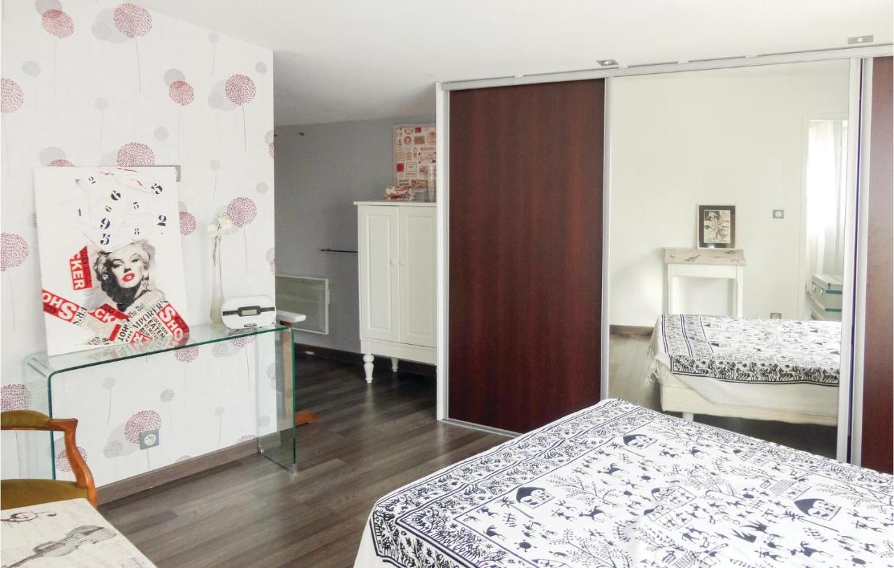 Awesome Apartment In Sauvian With Wifi Exteriér fotografie